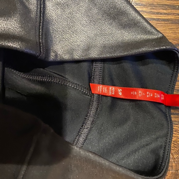 Spanx Leather Leggings. NWT - Picture 2 of 3